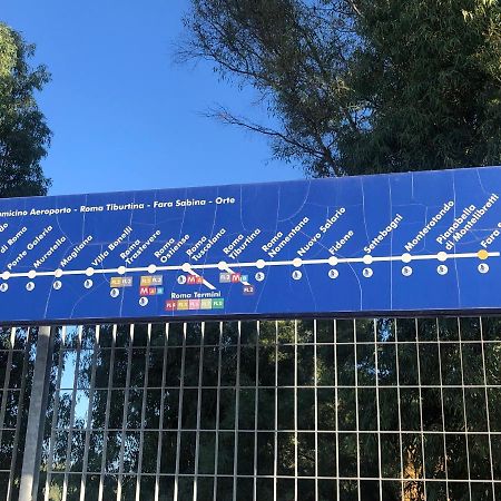 شقة Little House Fiera Di Roma بونتي جاليريا المظهر الخارجي الصورة